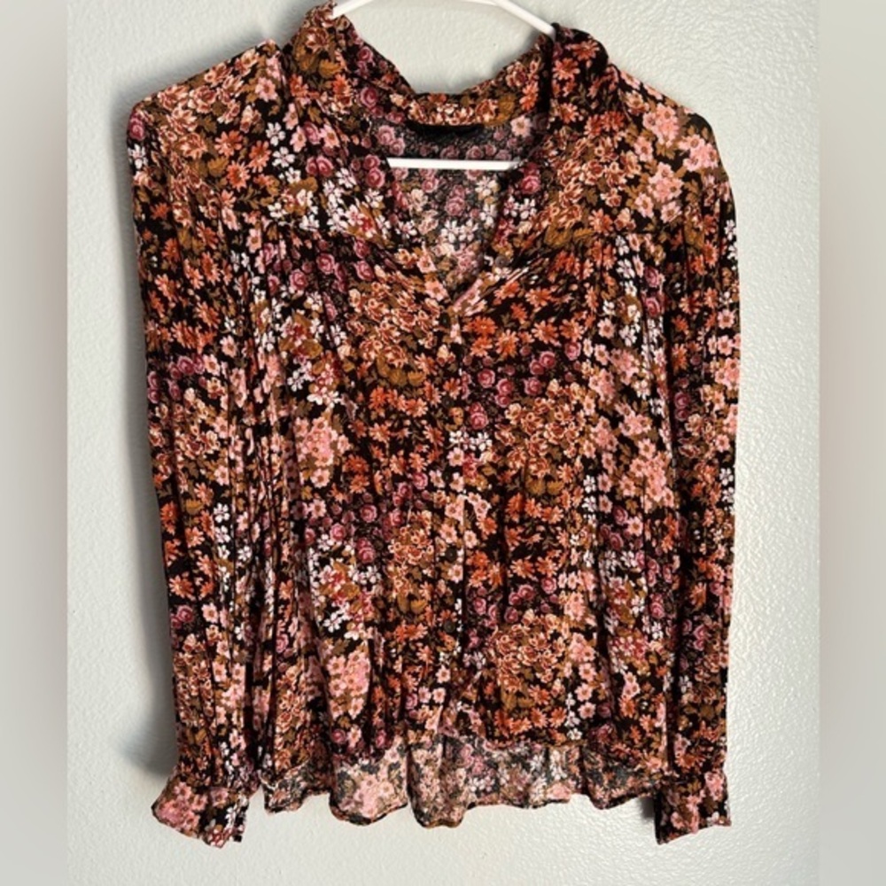 Jane & Delancey Floral Top Size Medium